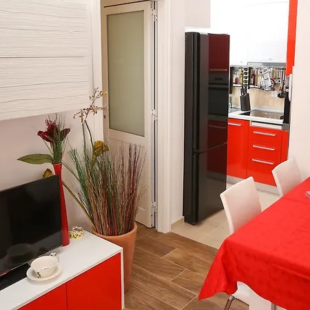 Rose Pool Appartement